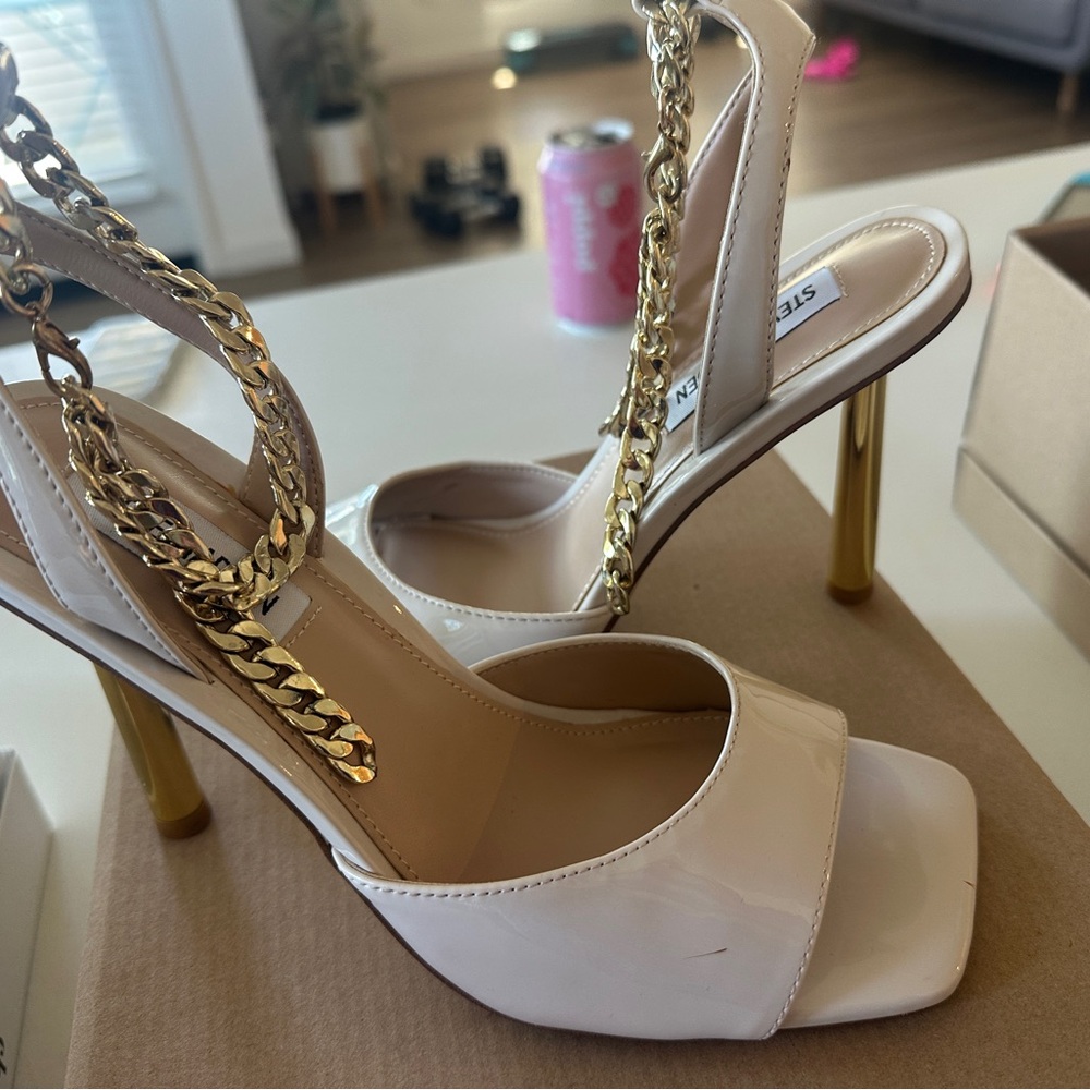 Steve Madden Nude Heels with Gold Chain Accent